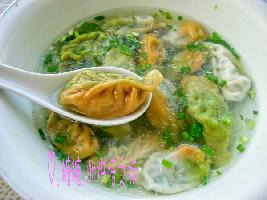 ��ɫ�ȵ�����