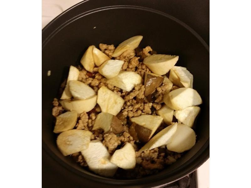 �ӱ����������������