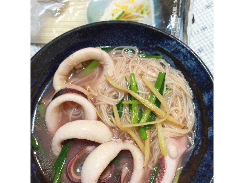 海味花枝面线的做法