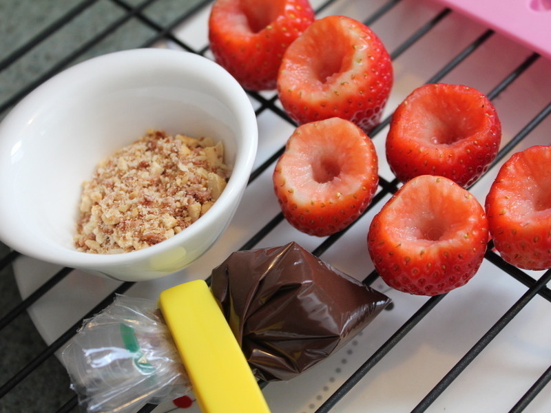 ���˽��޶�: ��ݮ�ɿ�����е�����