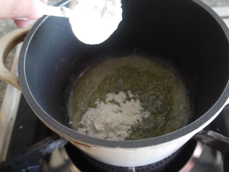 �������װ׽�������