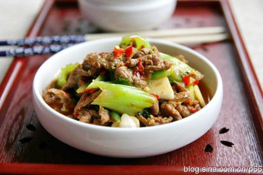 �ݽ�ţ�⳴�ǲ˵�����