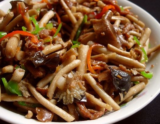 干煸茶树菇的做法