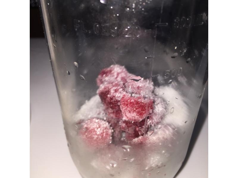 Semifreddo ����ݮ���ʰ붳���������