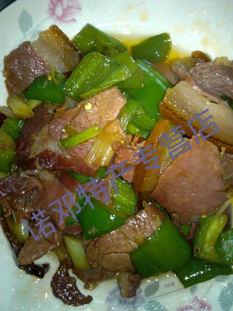 青椒炒诺邓火腿的做法