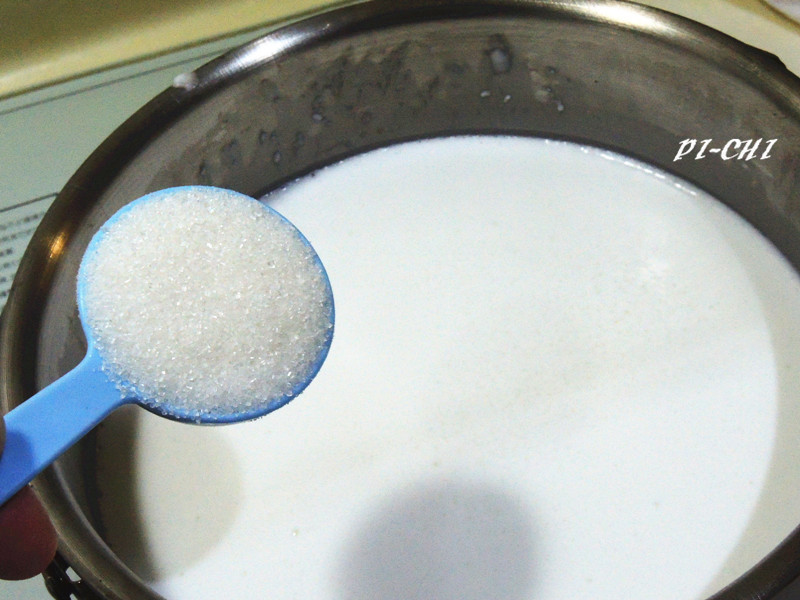 ��Բ����Ҭ������¶������