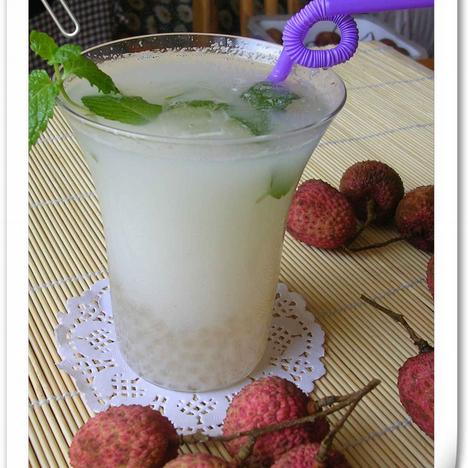 ��֦����¶������