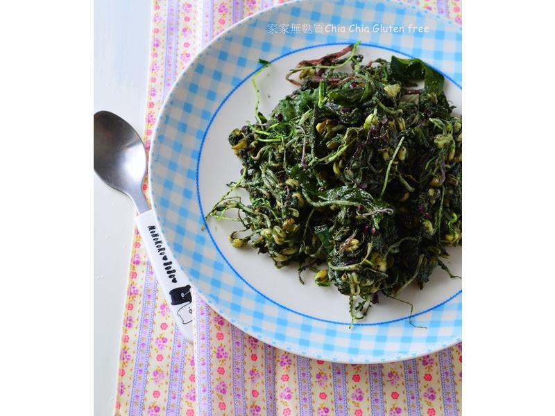 亚麻籽芝麻海藻芽菜沙拉的做法
