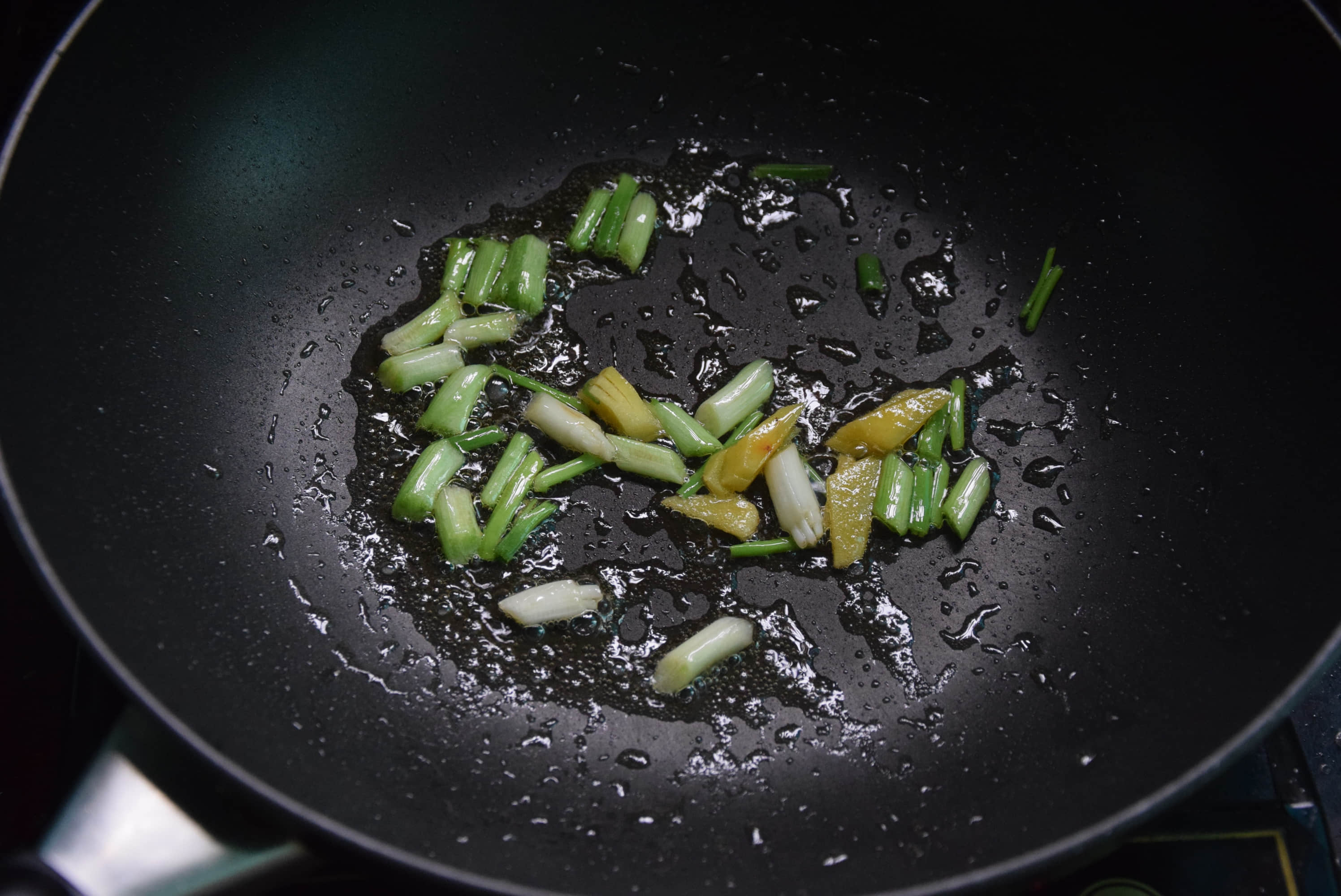 ɳ�轴��ƤϺ������