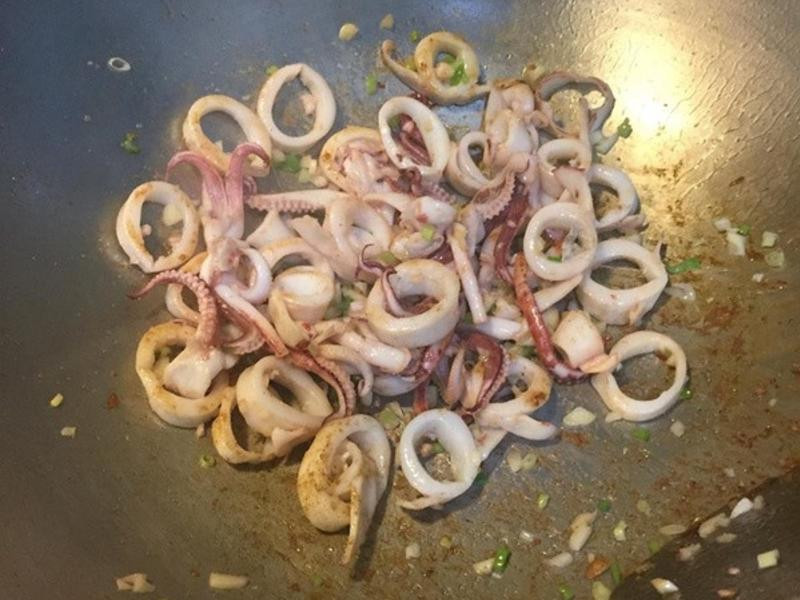 ���㽷��͸�������