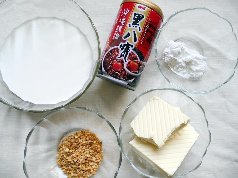 �����ɿ˺ڰ˱�ѩ�⡾̩ɽ���źڰ˱���������