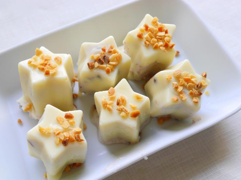 �����ɿ˺ڰ˱�ѩ�⡾̩ɽ���źڰ˱���������