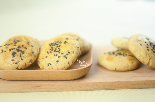 吃这个要小心漏嘴巴【核桃酥】的做法