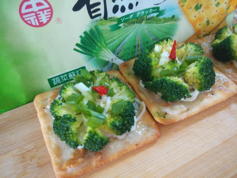 派对绿光森林饼干的做法