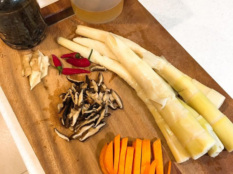 ���ĳ������������