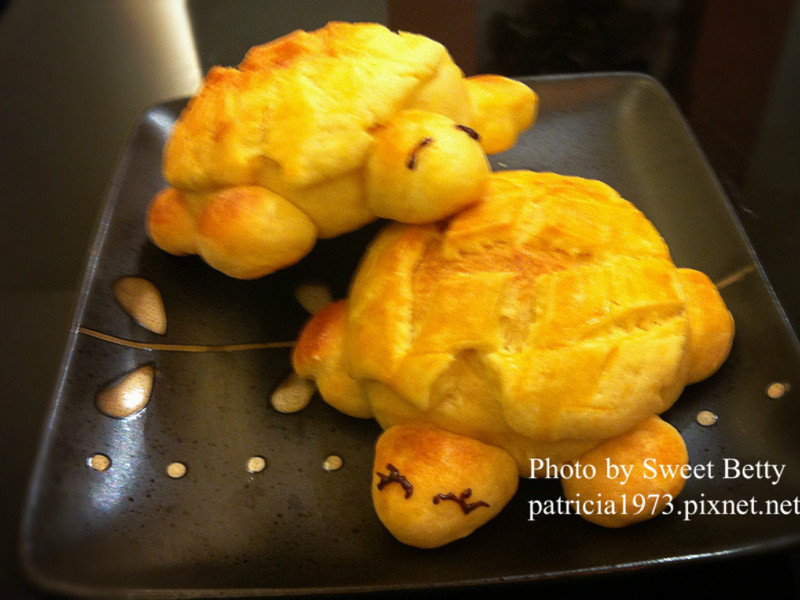 乌龟菠萝面包的做法