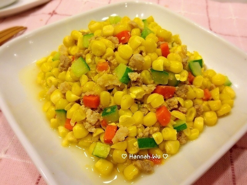 ��ɫ���׳���ĩ������