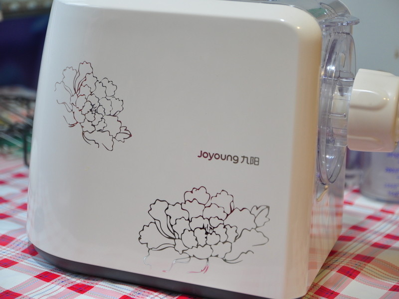 �����������������˿�϶���ͨ���������