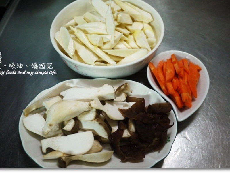 ���R���������