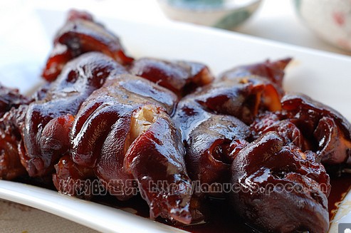 ����ɽ����ֵ�����