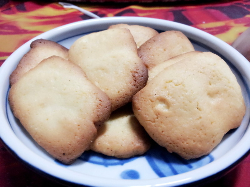 �ֹ���ݱ��ɵ�����