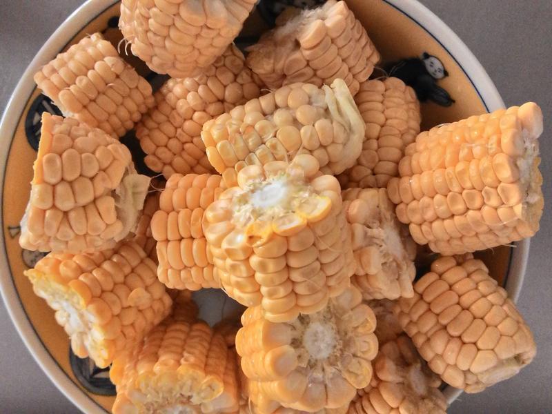 ���պ�̦���׵�����