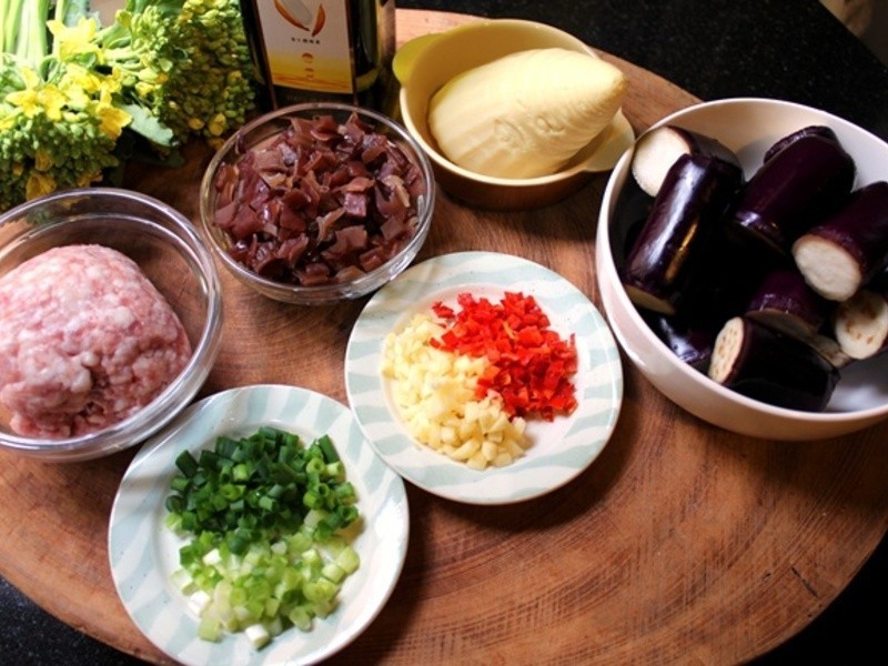 �ҳ��������ѵ�����