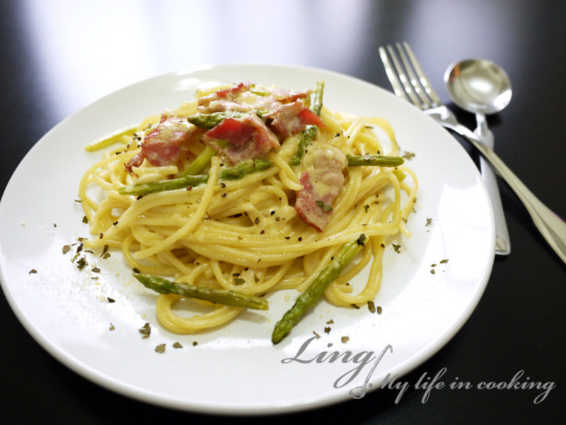 ��ʽ? «���������������� Asparagus Bacon cream pasta������