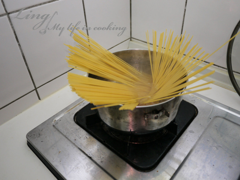 ��ʽ? «���������������� Asparagus Bacon cream pasta������