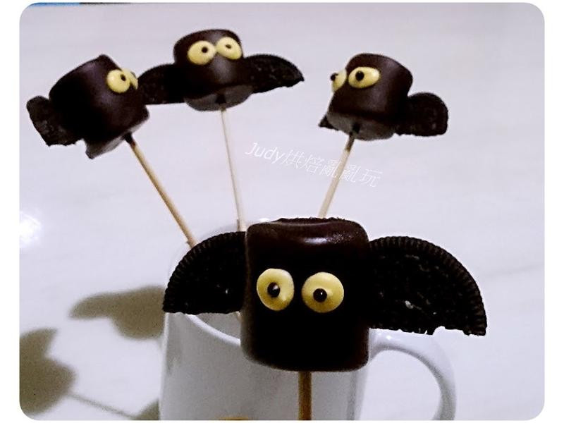 万圣节~蝙蝠巧克力棉花糖的做法