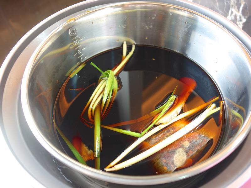 Ó°Òô¼òÒ×°æ ÓÃµç¹ø×öõ¹åÓͼ¦ ¸ÛʽÓͼ¦µÄ×ö·¨