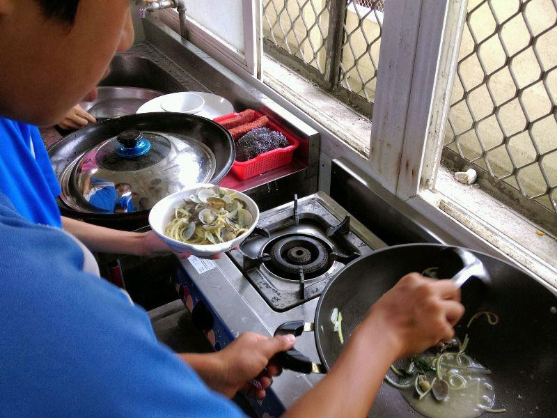 ̨ʽ�׾Ƹ���������������