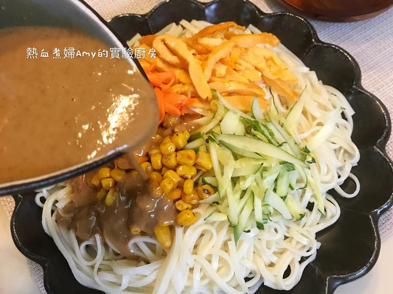 夏日消暑台式凉面的做法