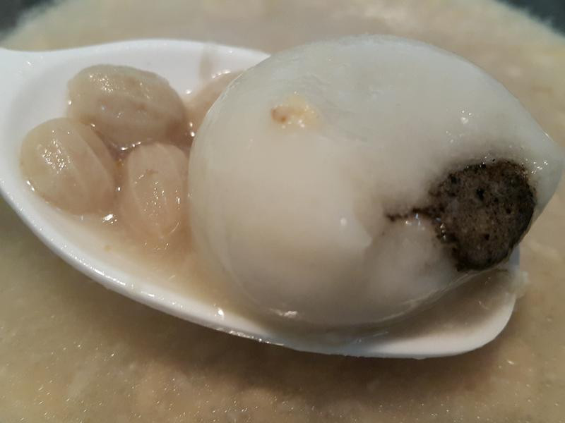 ����������Բ������