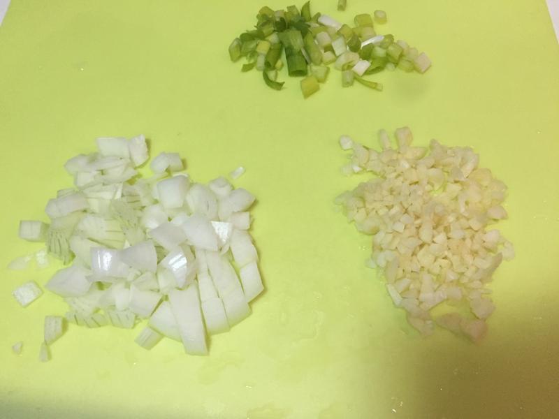 ��ζţ�⳴��������