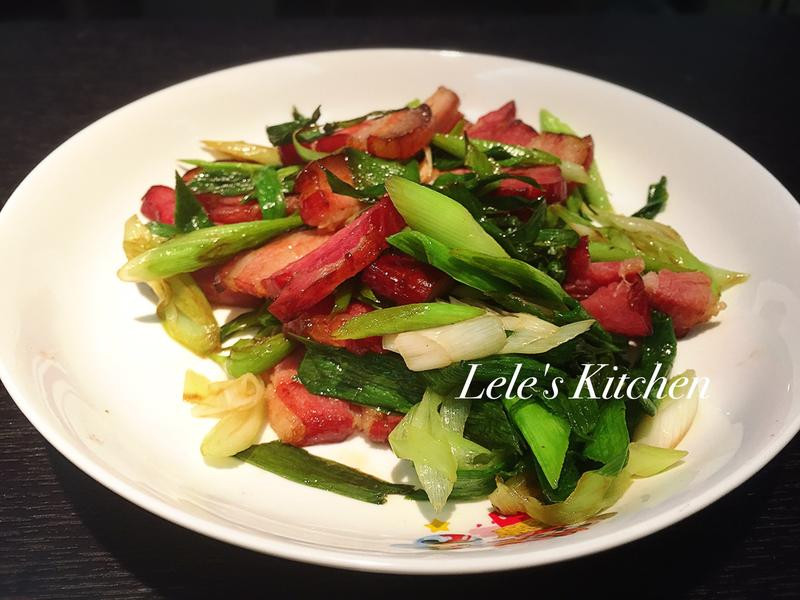 腊肉炒蒜苗的做法