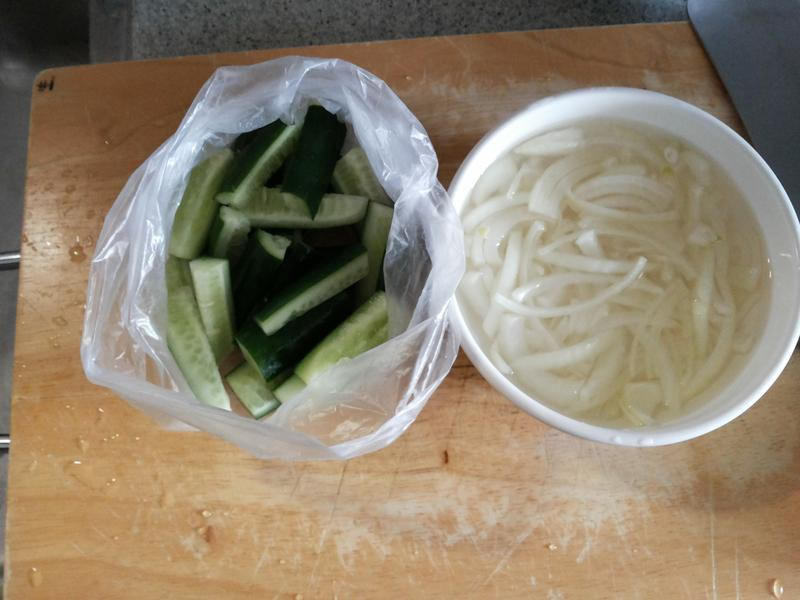 ��ʽ�ݲ�����С�ƹϵ�����