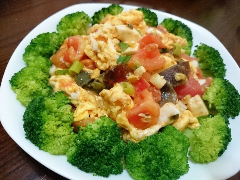 ��ɫ����ެ�ѵ�����