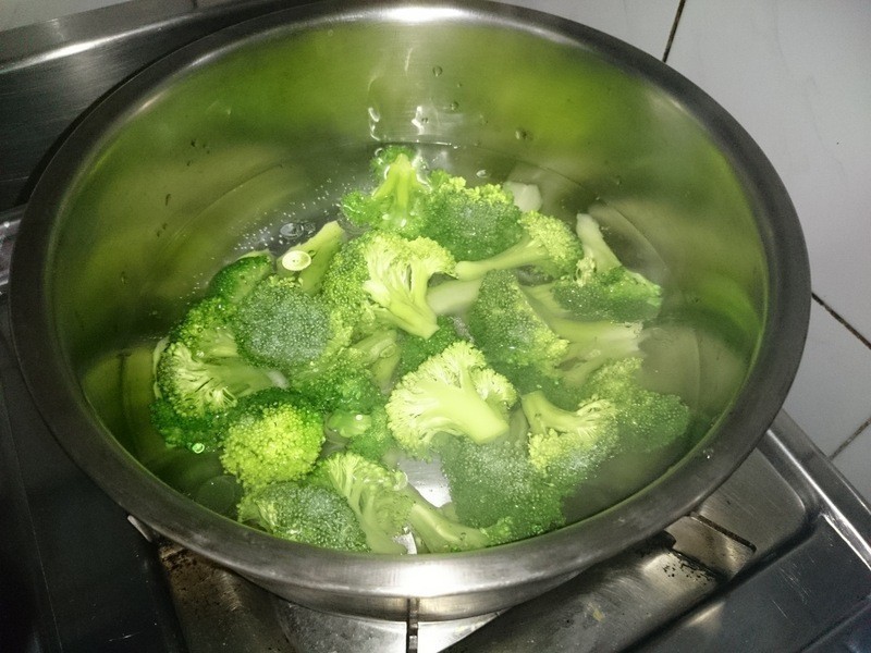 ��ɫ����ެ�ѵ�����