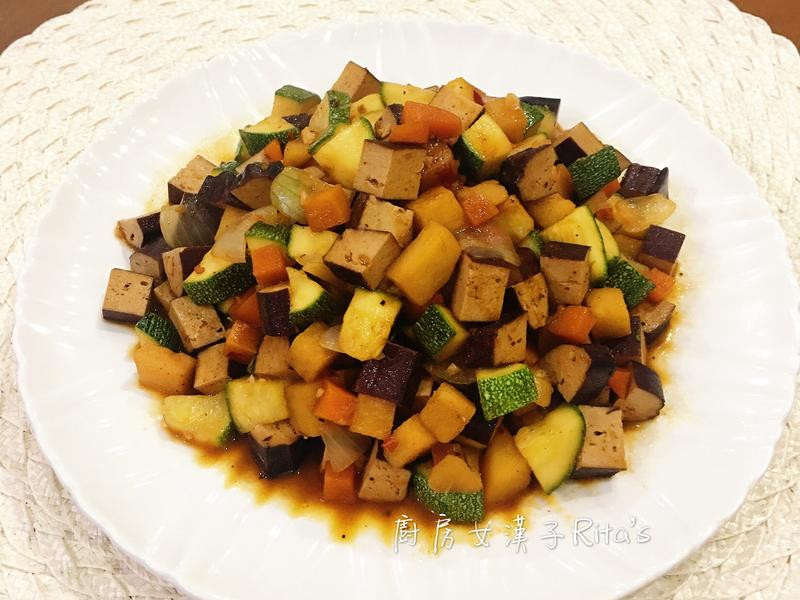 ���곴��ɫ������