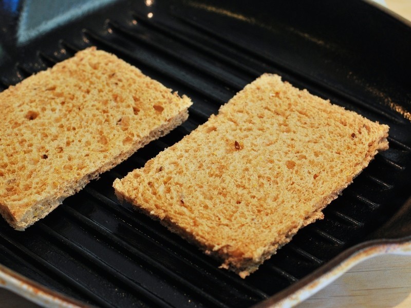 贝儿实验室。咖椰吐司与温泉蛋的做法