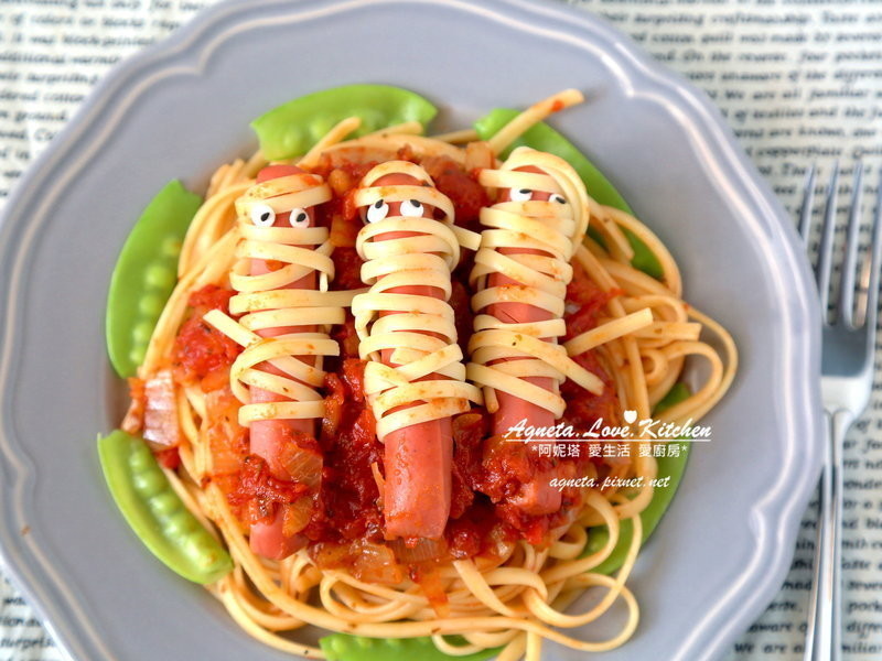 热狗木乃伊意大利面的做法