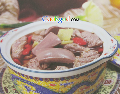 枸杞羊肉汤的做法