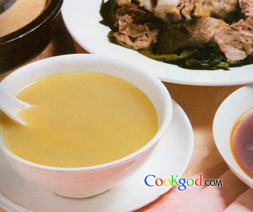 西洋菜猪肉煲翅骨汤的做法