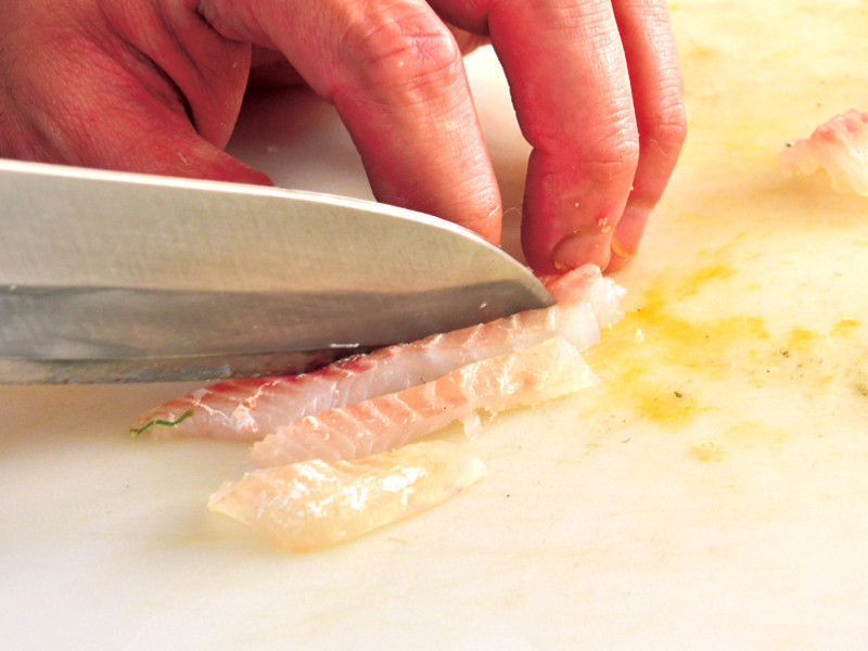 ���Ӿ������������������հ�ȴ׽�������