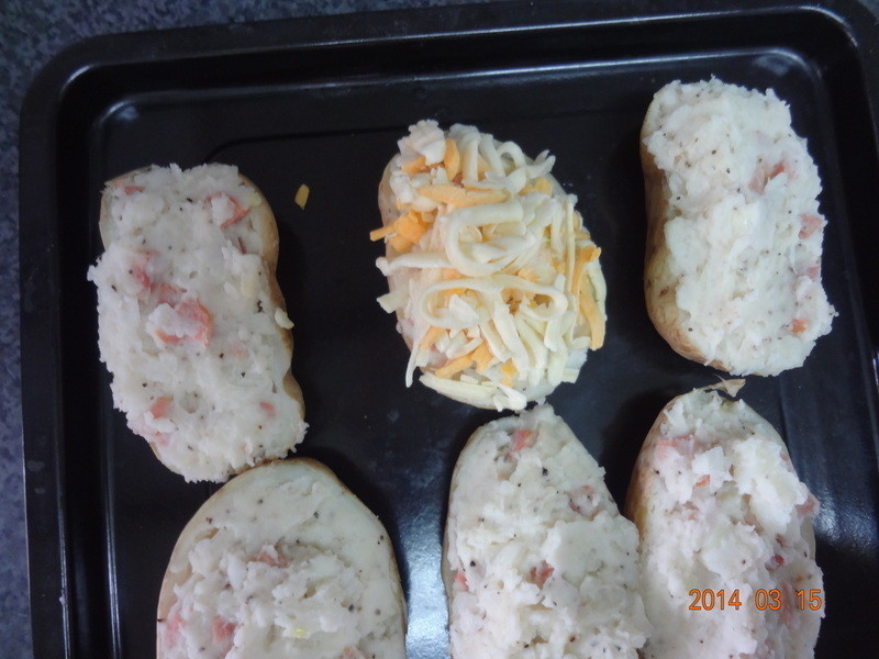 �h����������������