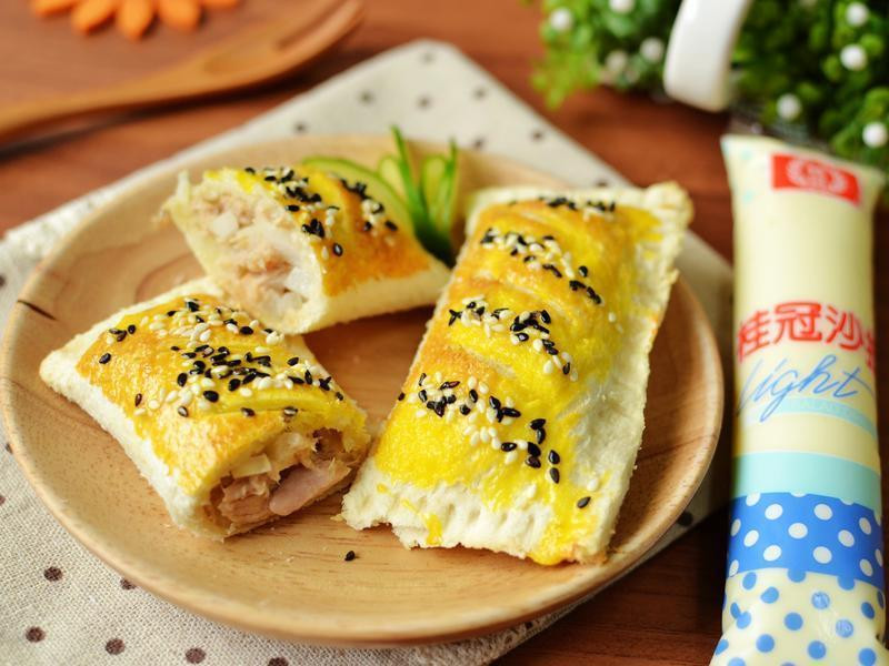 鲔鱼洋葱派【满分早点×桂冠沙拉】的做法