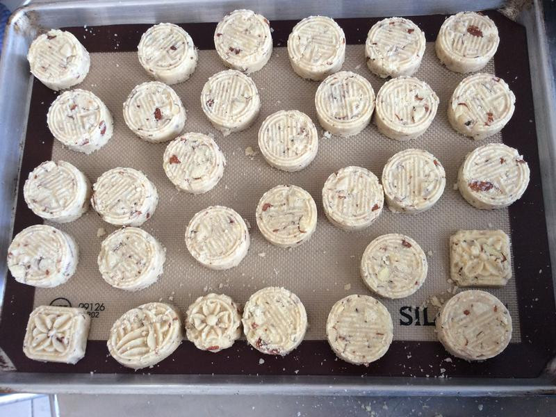 ���������V������