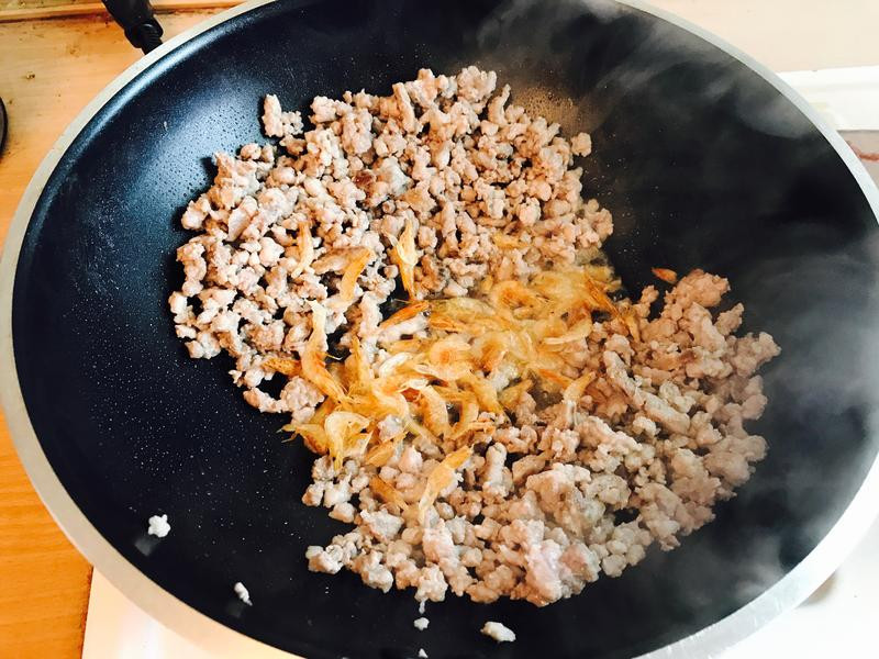 �����ײ���ĩ����������