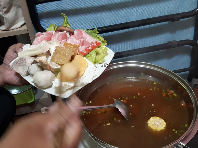 ������ͷ���񼦻��������